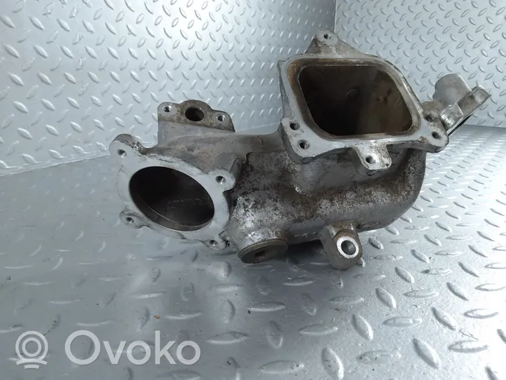 Subaru Outback (BS) Engine coolant pipe/hose 14013AA390