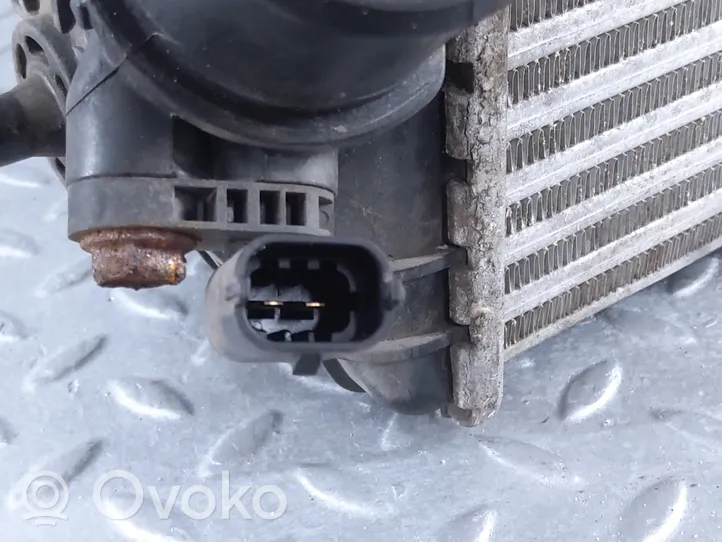 KIA Ceed Chłodnica powietrza doładowującego / Intercooler 282702A570