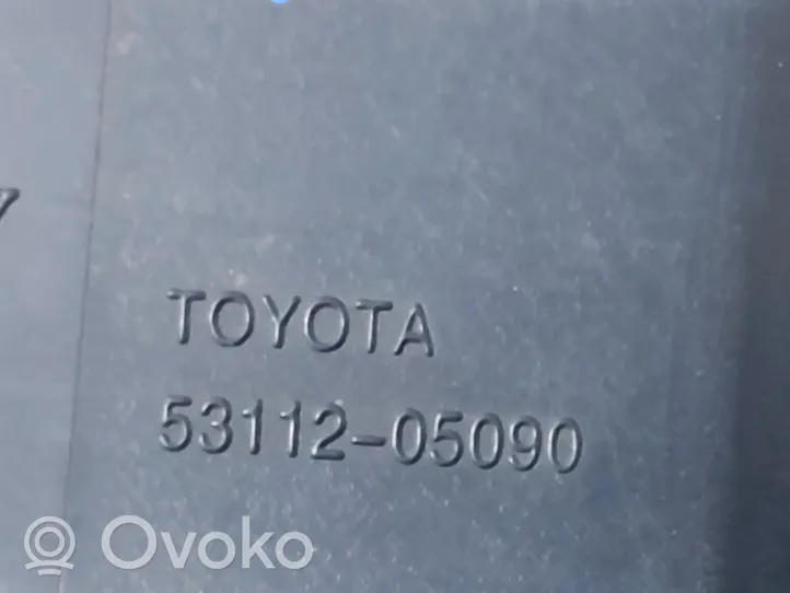 Toyota Avensis T270 Etupuskurin alempi jäähdytinsäleikkö 5311205090