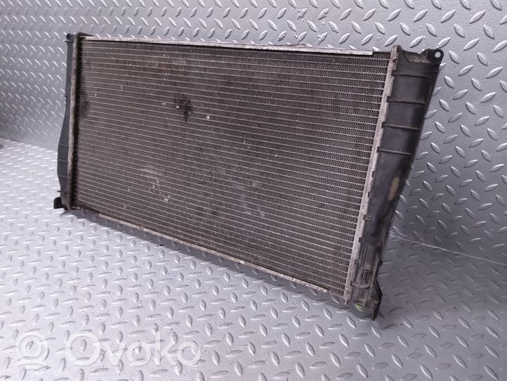 BMW 1 E81 E87 Radiateur de refroidissement 7788903