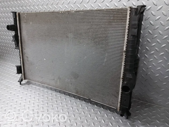 Peugeot 3008 II Radiateur de refroidissement 9675747980