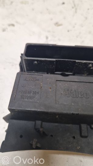 1379151 Saab 9-3 Ver2 Fan control module, 80.94 € | RRR 