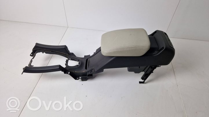 Saab 9-3 Ver2 Podłokietnik tunelu środkowego 