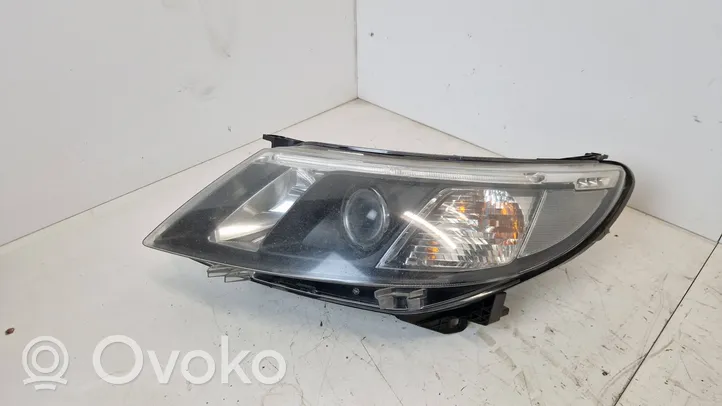 Saab 9-3 Ver2 Lampa przednia 12770137