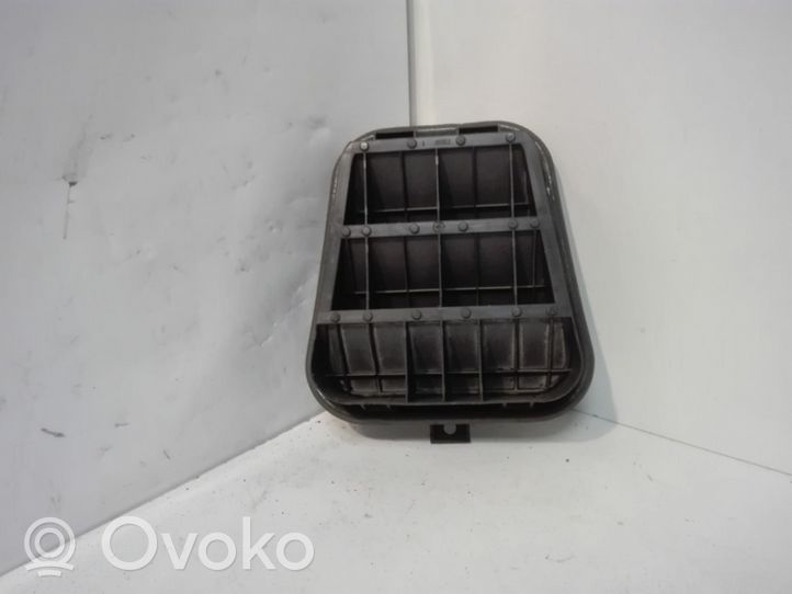 Audi A6 S6 C6 4F Quarter panel pressure vent 4B0819181B