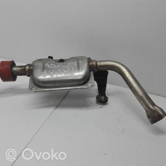 Volkswagen Touareg I Durite de refroidissement tube 7L0819507A