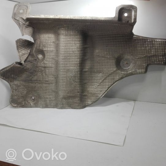 Audi Q7 4L Hitzeschutz Abschirmblech 7L0825681B