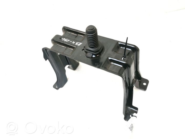 Audi RS4 Vassoio batteria 8K0802715A