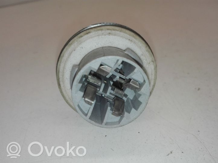 Jeep Cherokee Element lampy tylnej ZFC07080UO