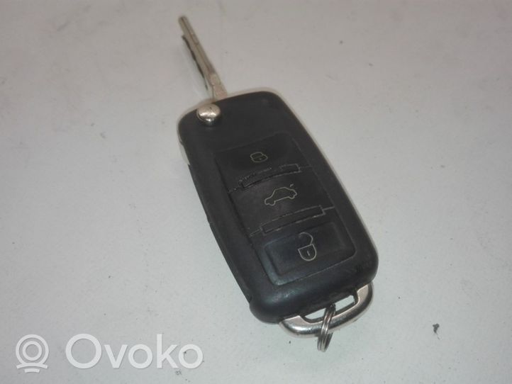 Audi A8 S8 D3 4E Chiave/comando di accensione 4E0837220F