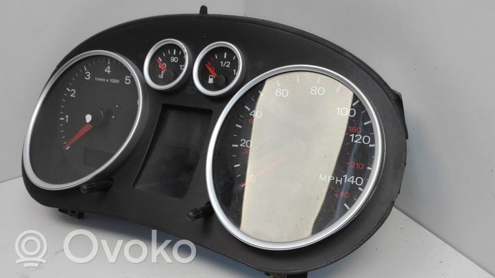 Audi A2 Licznik / Prędkościomierz 8Z0920950P