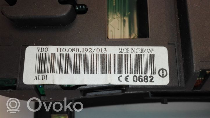 Audi A2 Tachimetro (quadro strumenti) 8Z0920950P