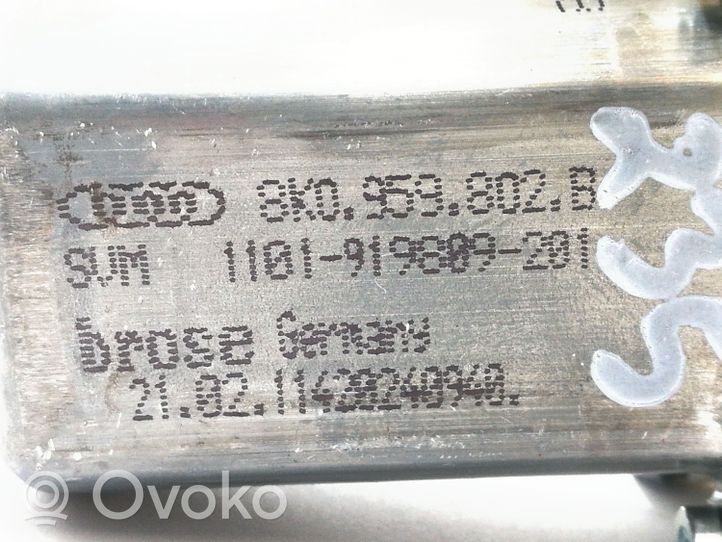 Audi A8 S8 D4 4H Galinis varikliukas langų pakėlėjo 8K0959802B