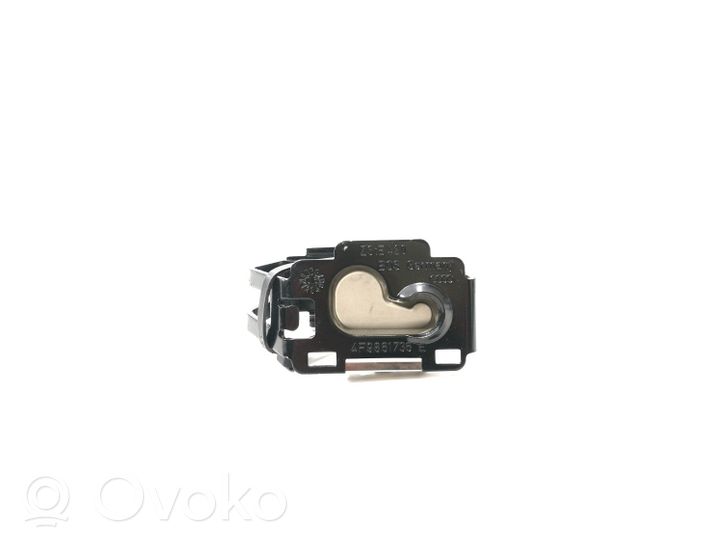 Audi Q7 4L Supporto di fissaggio della rete portaoggetti 4F9861736E