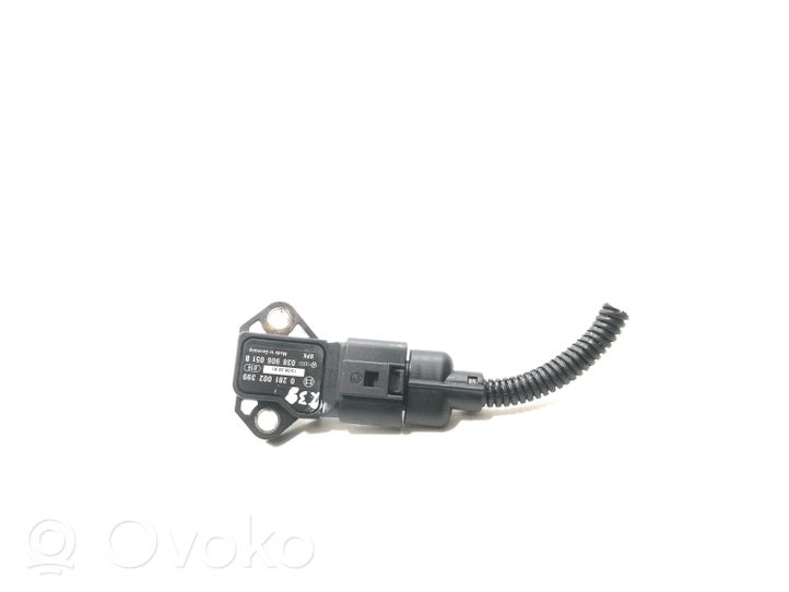 Audi A6 S6 C6 4F Sensor de la presión del aire 038906051B