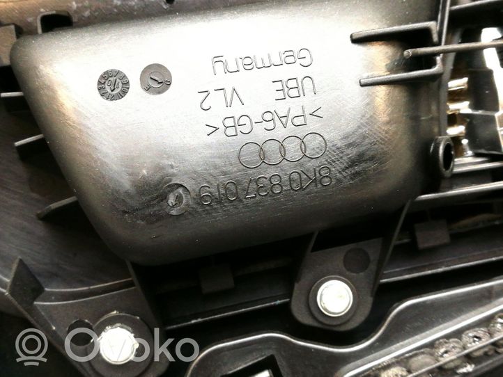 Audi A4 S4 B8 8K Etuoven verhoilu 8K1867105LL