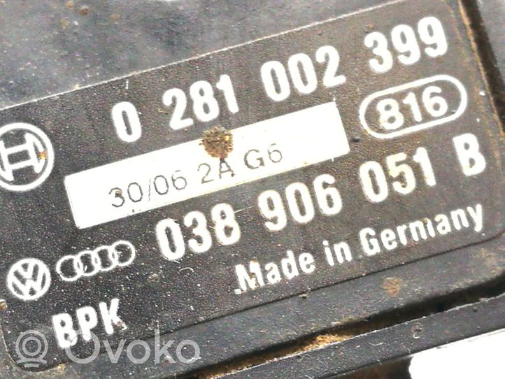 Audi A8 S8 D3 4E Sensore di pressione 038906051B