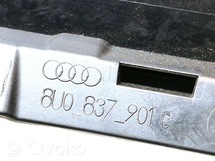 Audi Q3 8U Etuoven lasin muotolista 8U0837901C