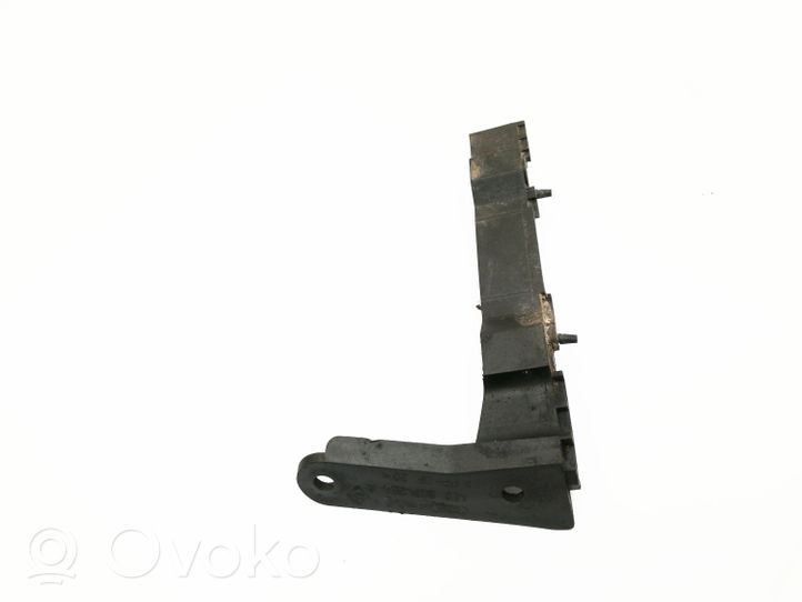 Audi A8 S8 D3 4E Support de pare-chocs arrière 4E0807284A