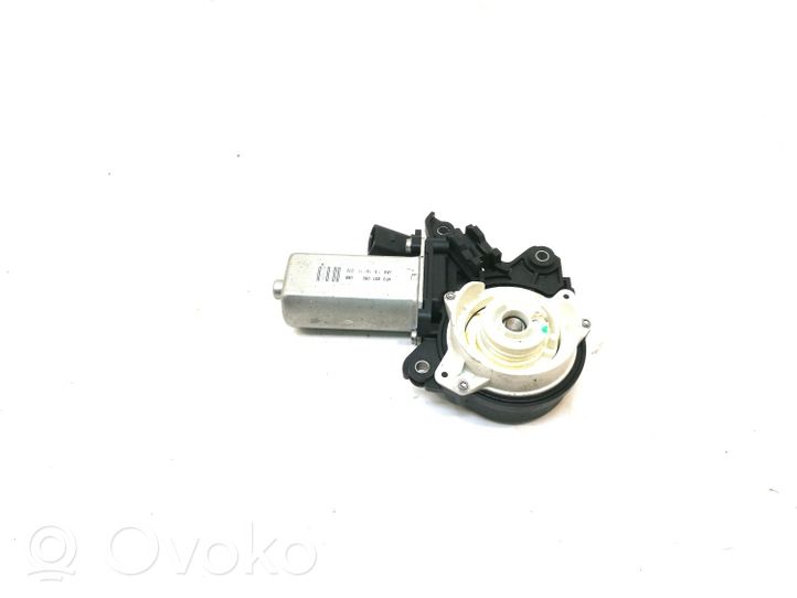 Audi A8 S8 D4 4H Rear door window regulator motor 4F0837060