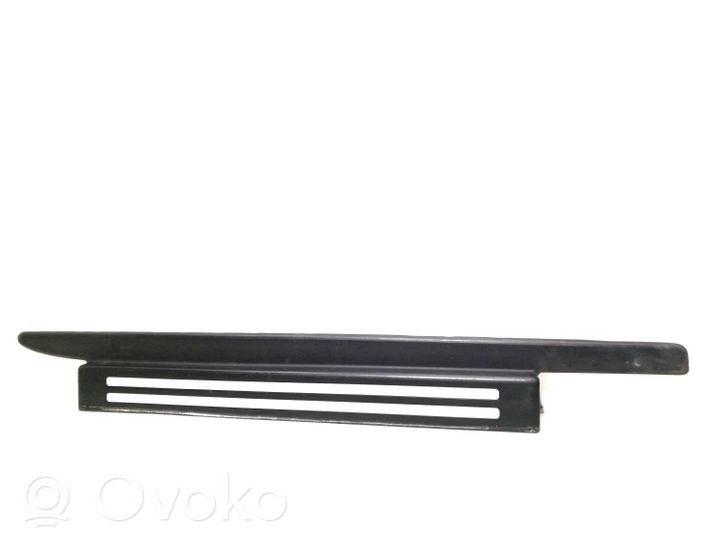 Audi A4 S4 B7 8E 8H Side skirt front trim 8H0853491