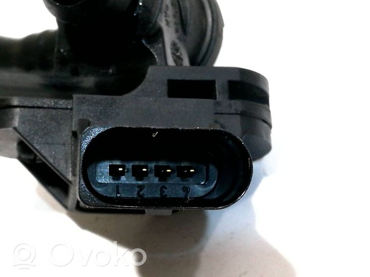 Audi A8 S8 D4 4H Air pressure sensor 0261230081