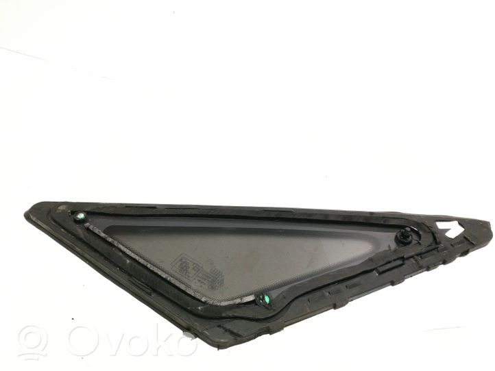 Audi A8 S8 D4 4H Rear side window/glass 4H0845299