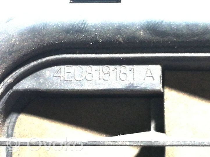 Audi A8 S8 D4 4H Kratka wentylacyjna pod zderzakiem tylnym 4E0819181A