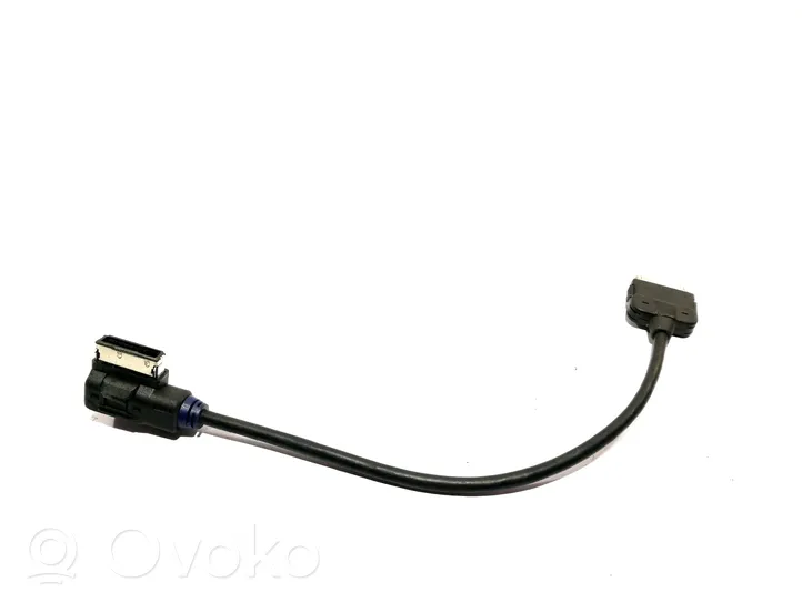 Audi A6 S6 C6 4F Presa connettore iPod 4F0051510K