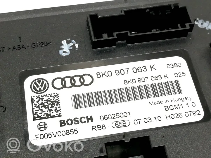 Audi A5 8T 8F Modulo comfort/convenienza 8K0907063K