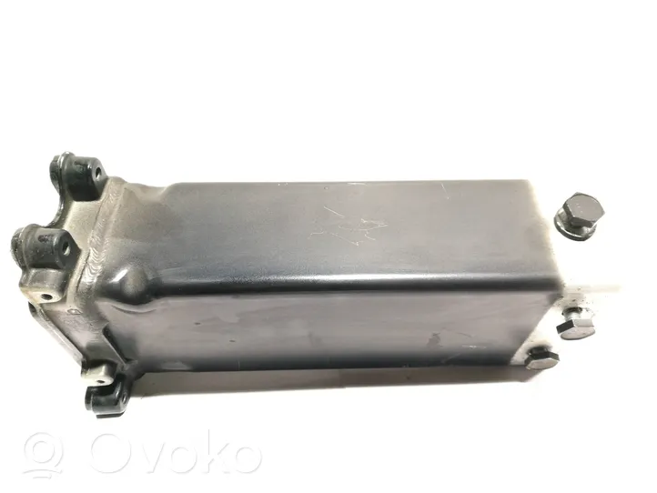 Audi A8 S8 D4 4H Staffa del pannello di supporto del radiatore 4H0805130B