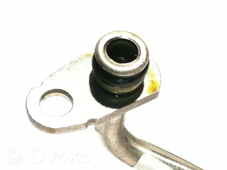 Audi Q2 - Tubo flessibile mandata olio del turbocompressore turbo 05E145140F