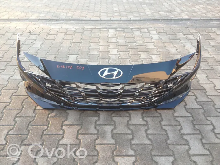 Hyundai Elantra VII Передний бампер 