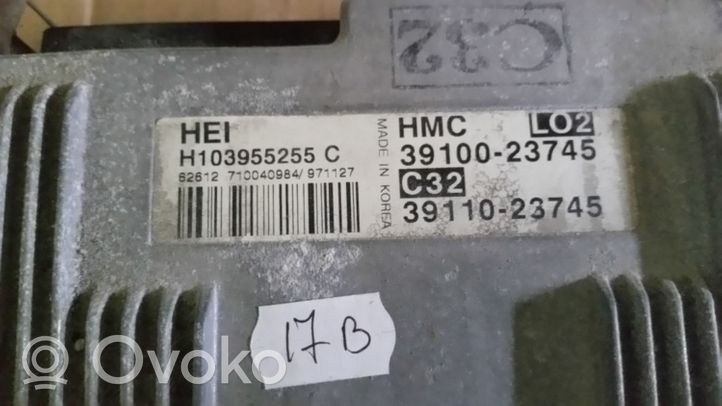 Hyundai Accent Sterownik / Moduł ECU H103955255C