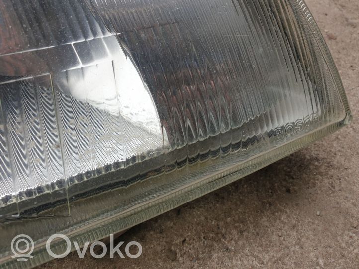 Volkswagen Sharan Lampa przednia 