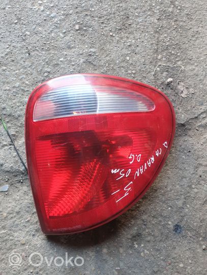 Dodge Caravan Lampa tylna 