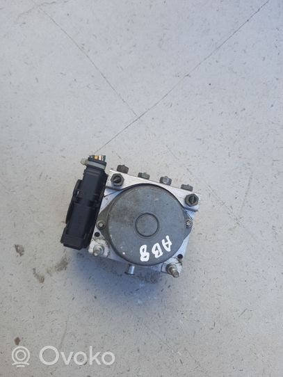 Nissan Note (E11) ABS-pumppu 0265231732