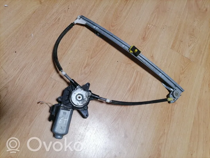 Renault Megane I Front door window regulator with motor 400326A