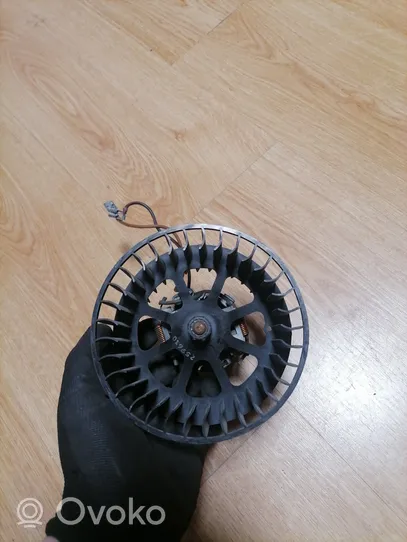 Opel Corsa B Ventola riscaldamento/ventilatore abitacolo 1BB42