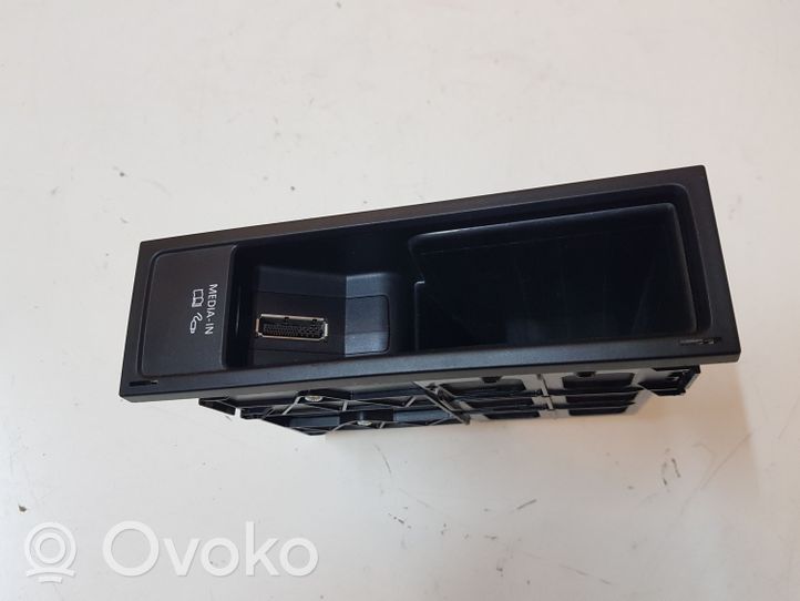 Volkswagen PASSAT CC Controllo multimediale autoradio 5N0035344G