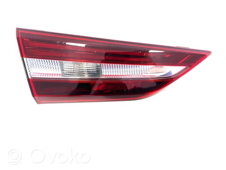 Opel Grandland X Luci posteriori del portellone del bagagliaio YP00016380