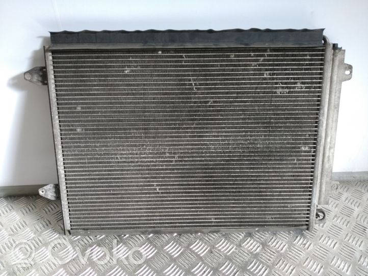 Volkswagen PASSAT B6 Radiateur condenseur de climatisation 