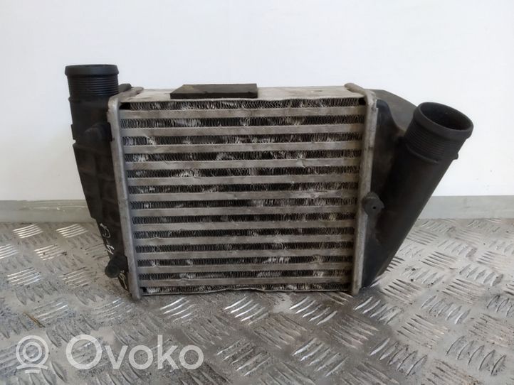 Audi A4 S4 B8 8K Chłodnica powietrza doładowującego / Intercooler 015080159307S