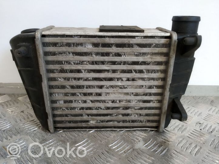 Audi A4 S4 B8 8K Chłodnica powietrza doładowującego / Intercooler 015080159307S