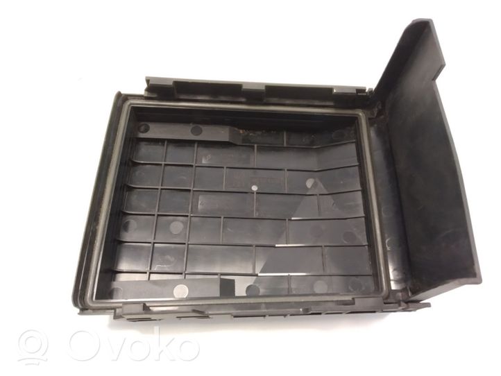 Volkswagen Caddy Coperchio scatola dei fusibili 1K0937132F