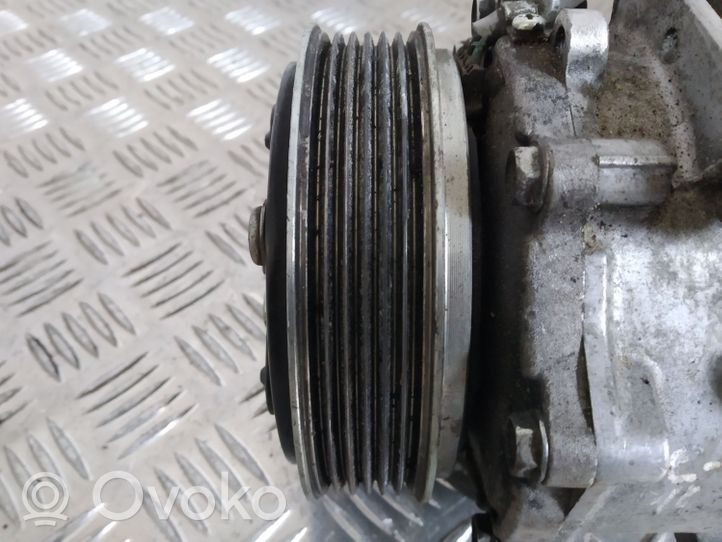 Ford C-MAX I Ilmastointilaitteen kompressorin pumppu (A/C) 3386604324