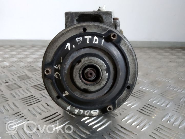 Volkswagen Golf V Air conditioning (A/C) compressor (pump) 8675EPA