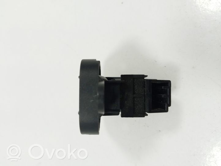 Volvo XC60 Quarter vent window switch 30773978