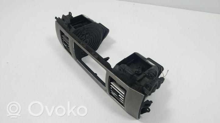 Jaguar XF Dash center air vent grill 8X2319K617BH