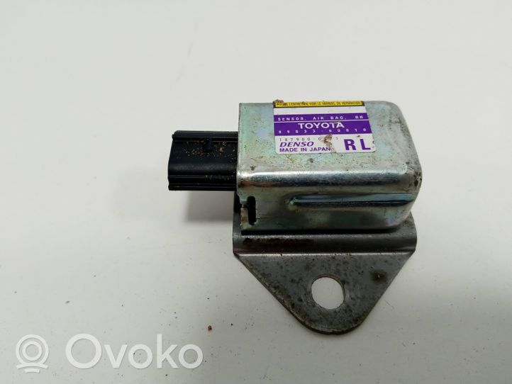 Toyota Land Cruiser (J120) Oro pagalvių smūgio daviklis 8983360010